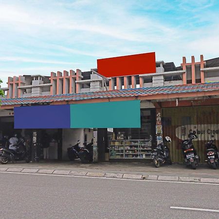 Spot On 92421 City Kost Syariah Pangkal Pinang Bagian luar foto